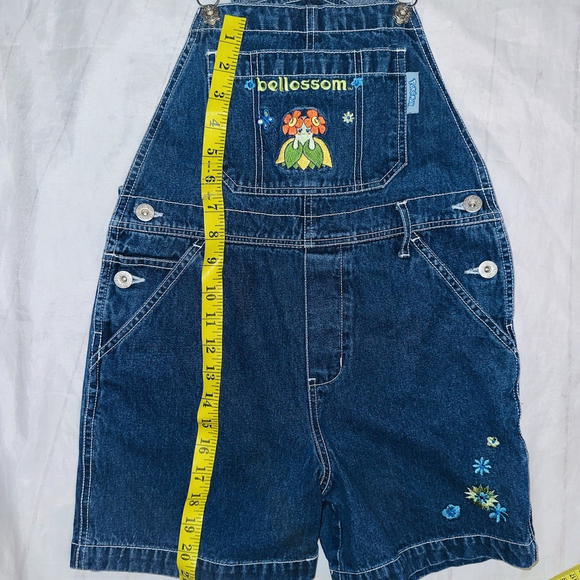 Pristine Vintage Kid’s Medium (7/8) Nintendo Pokémon Bellossom Shorts Overalls - Picture 11 of 12